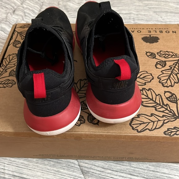 Nike Roshe Run 2.0 size 11 - Picture 4 of 5